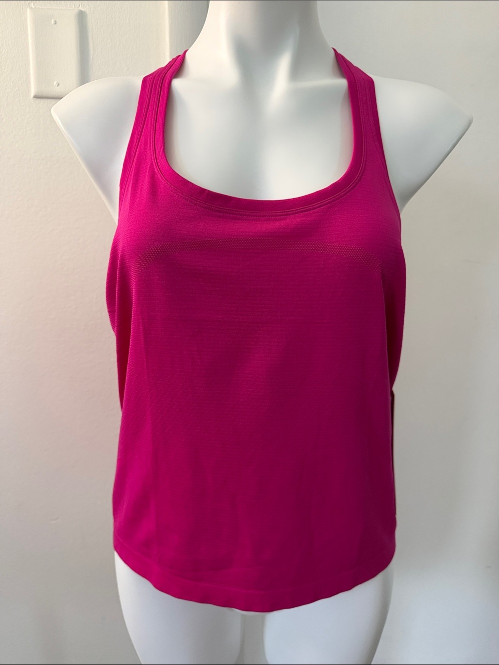 Lululemon - Swiftly Tech Scoopneck Tank 2.0 *Race - Size 12 - NWT